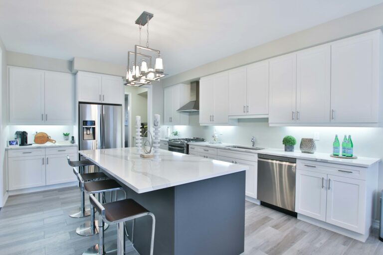 Maximizing Space with Custom Kitchen Remodels