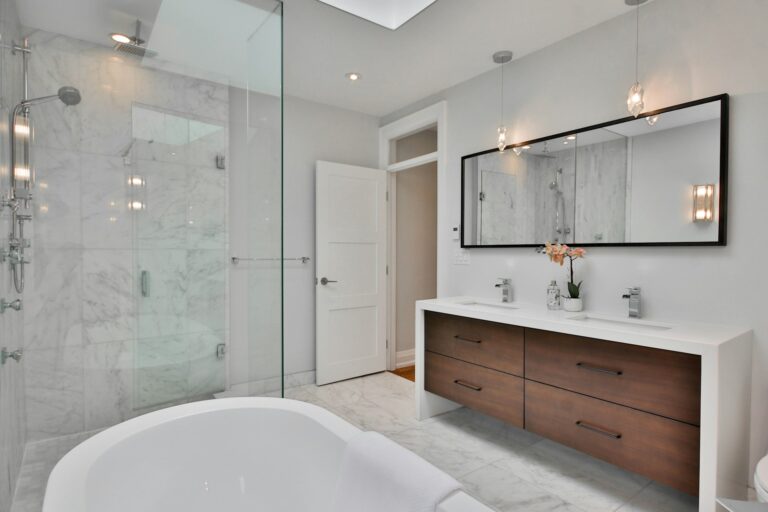 How to Avoid Common Pitfalls in Bathroom Renovations
