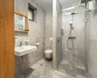 Bathroom Design And Renovation