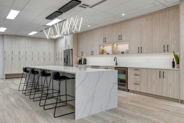 Addressing Electrical Issues In Custom Kitchen Remodels