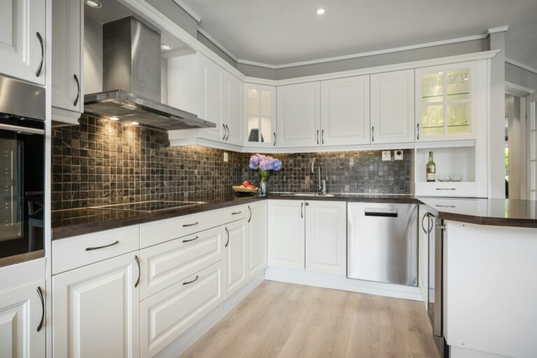 5 Things to Do Before Starting a Kitchen Remodel in Fort Myers