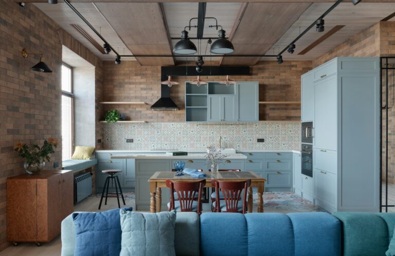 Signs Naples Kitchen Remodeling Is About More Than Cooking